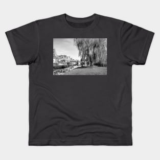 Stamford Town Bridge And River Welland, Black And White Kids T-Shirt